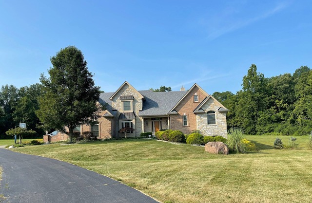 Spacious home on 7 acres in Mason Ohio. 10 minutes from Kings Island
