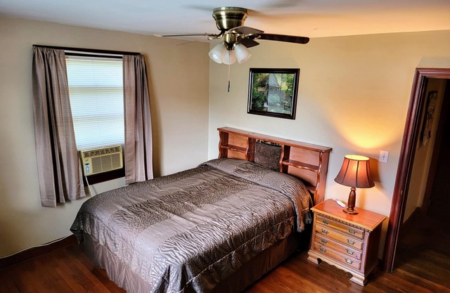 Appartement privé juste à côté de la I-95 par la base militaire de Fort Lee et l'université d'État de Va