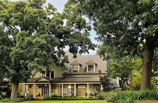 Private Apartment in the heart of Fayetteville