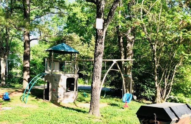 Hiker’s Hideaway Cabin
