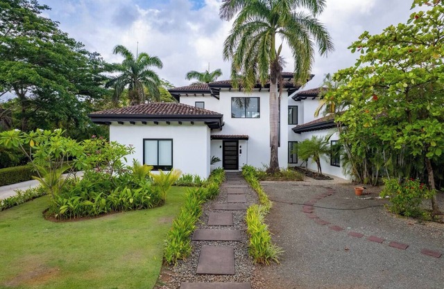 Private Beach Access- Golf Front with Beach club membership! Exclusive Location