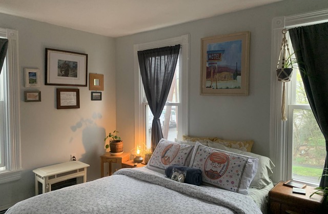 Private Bed, Bath, Parking in Quiet Jim Thorpe Home