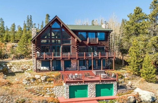 Lakefront Cabin I Private Hot Tub on Shadow Mountain Lake in Grand Lake, CO