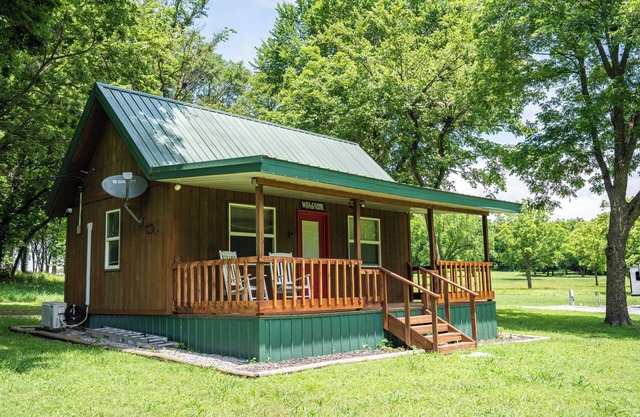 Private Cabin by Pond