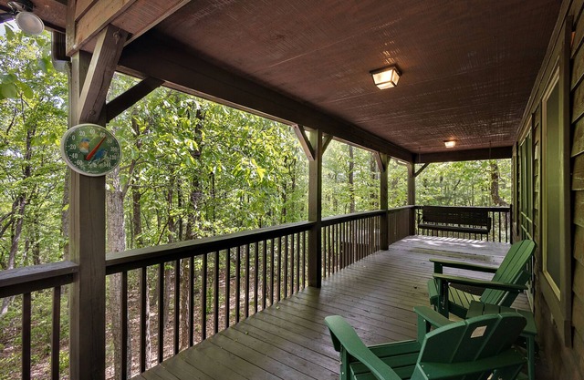 Private Cabin in Wonderful Community