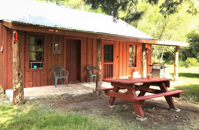 Cabine privée sur la rivière Conejos, Animaux acceptés, pour 6 personnes