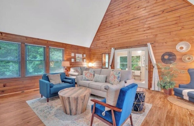 Private, Cozy A-Frame Cottage