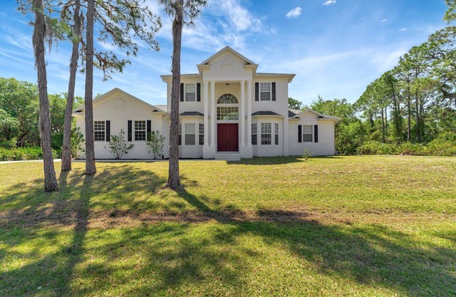 Private Estate w/ Heated Pool in Sarasota County, FL