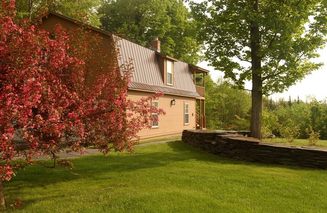 Maison d'hôtes privée sur 400 acres pittoresques - Voir notre spectacle Boeufs et essayez le sucre d'érable!