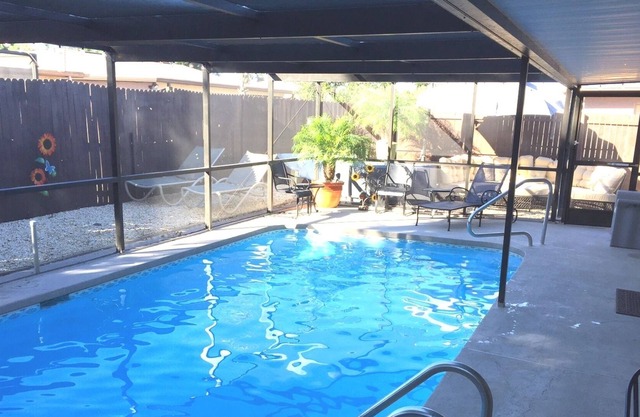 Havre privé avec piscine / À quelques minutes du golfe / 3 chambres / 2 salles de bain / 8 personnes