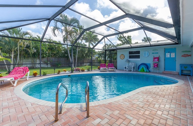 Cocoa Beach Getaway House - Promenade à la plage - Piscine chauffée