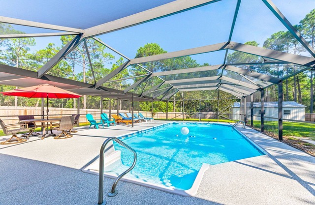 Private Heated Salt Pool, 3 Kings, Near Beach