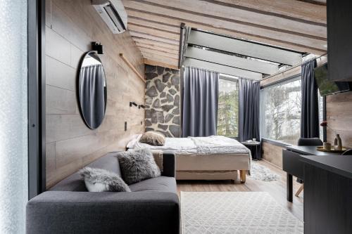 Private High Quality Lake View Suite at Himosranta