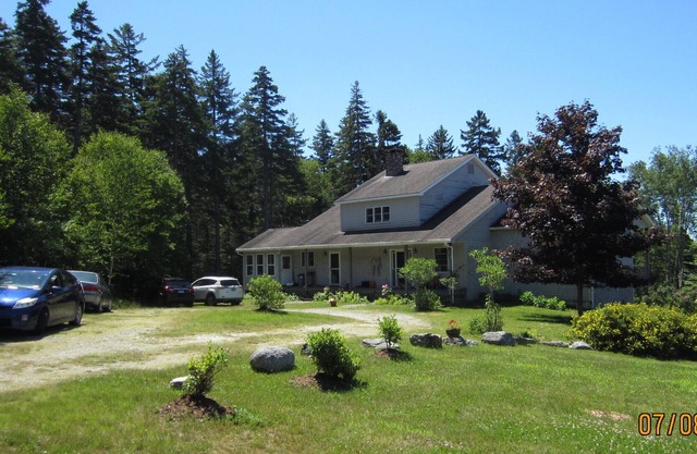 Maison privée près de l'Acadie pour vous tout seul avec accès à la plage!