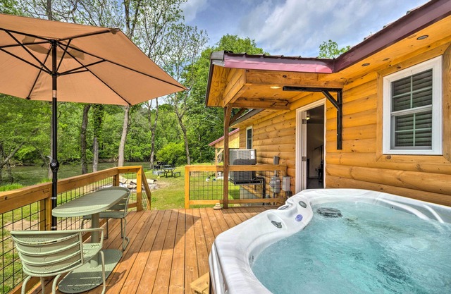 NOUVEAU! Chalet confortable sur la rivière Tuckaseegee - près de Tsali!
