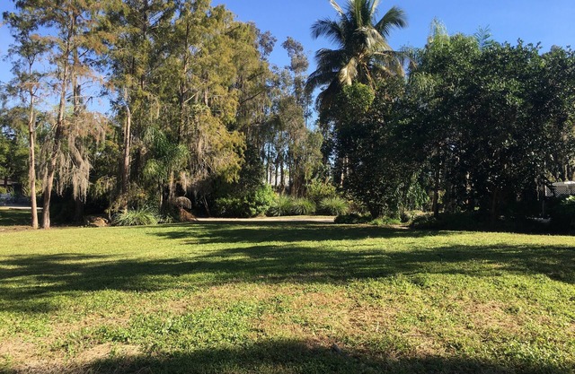 ÎLE PRIVÉE avec 2 maisons, beau paysage