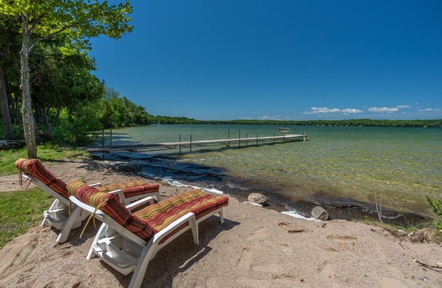 Private Kangaroo Lake Waterfront Estate - Baileys Harbor