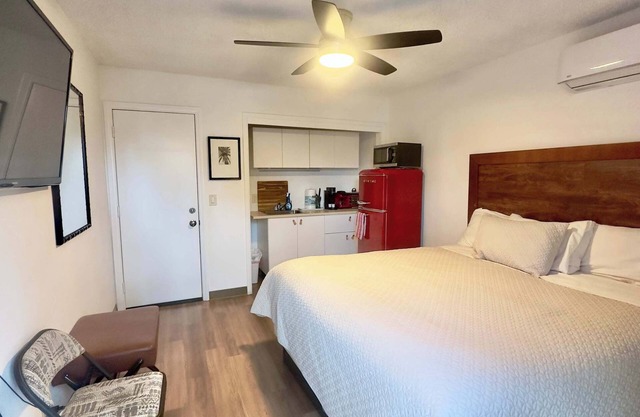 Private Long Term Studio in Costa Mesa!