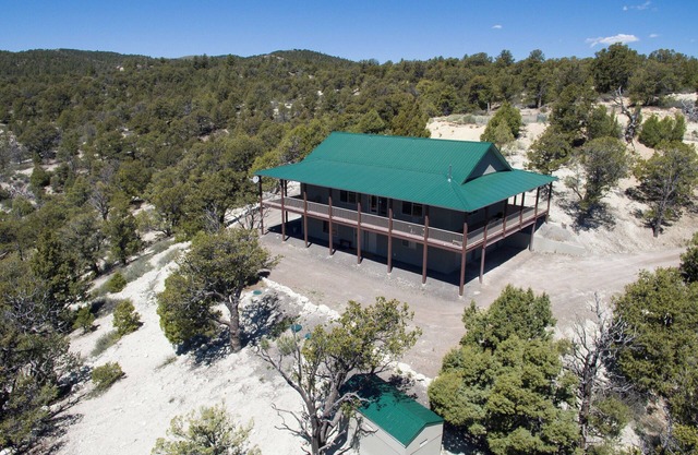 Privado de lujo Ridgetop Hideaway en 9 Acres! Entre Bryce y Sion! C.A