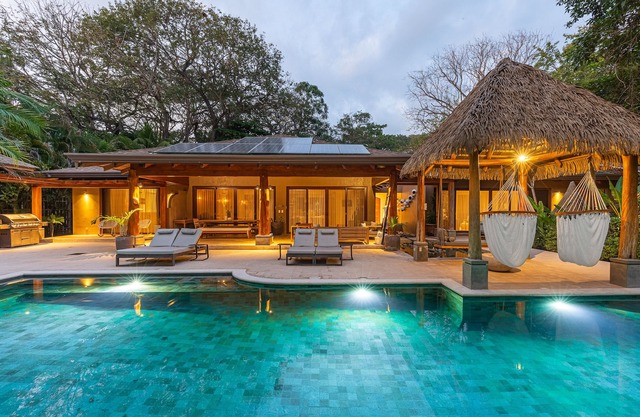 Maison / Villa privée de luxe en bord de mer à Santa Teresa