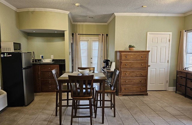 Private Mother In Law Suite (30 jours minimum)