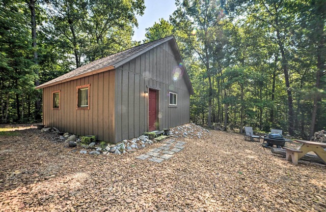 Private Murray Abode w/ Fire Pit: Hunt & Fish