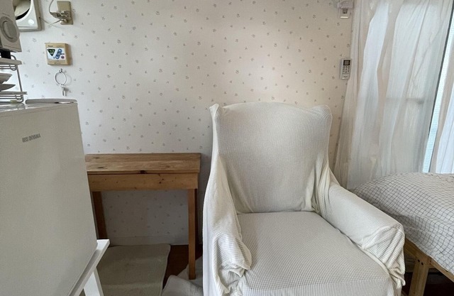 CAFE RÉSIDENTIEL Appartement privé d'une chambre, Chambre complètement indépendante!