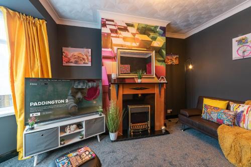 Private Parking Home Away From Home FrEsH 2 Bedroom Garden