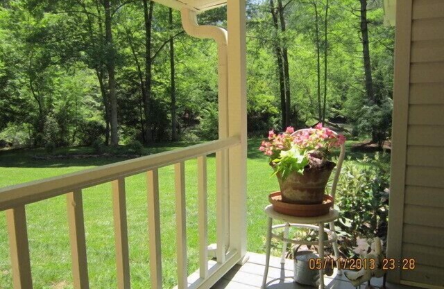 Cottage Riverfront sur le Chestatee avec bois de chauffage gratuit Jan & Feb