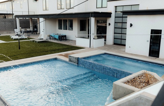 Private Pickleball, Pools, Trampolines, Theaters, Sauna, Hot Tubs and More!