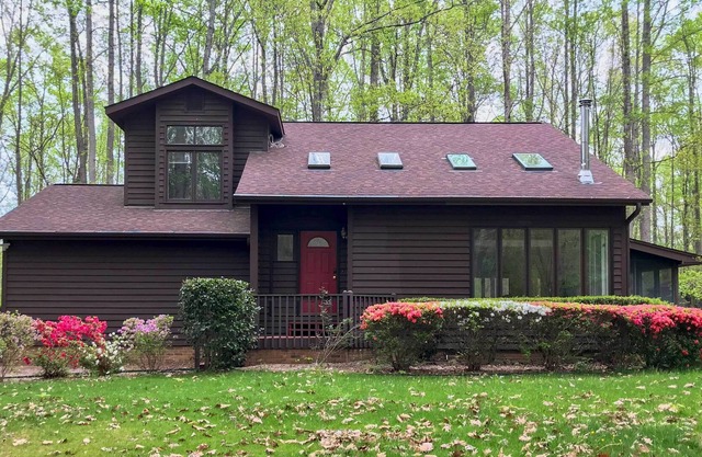 NEW! Private Pleasant Garden Escape w/ Deck & Yard