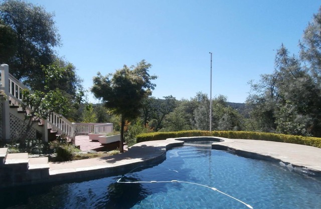 PISCINE PRIVÉE ET SPA !!!!!!, Pour 13 personnes, Mountain View