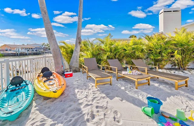 No Hurricane damage/Heated pool/Games/Gym/View