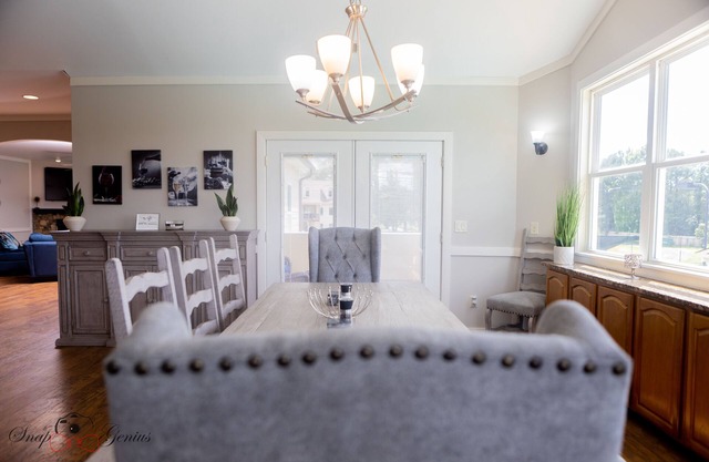 **PRIVATE PROPERTY** Olympic Pool, Tennis, B-ball, Pavilion, NEWLY RENOVATED (+)