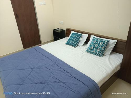 Private Room At Pushpanjali Residency Phase 3 S1 Block Ovale Ghodbunder Road Thane West