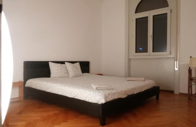 Private room in shared flat