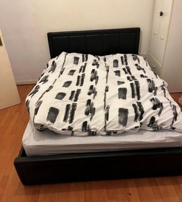 Private Room near City Centre