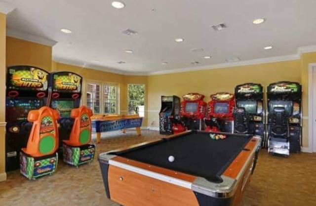 Chambre privée près de OCCC
