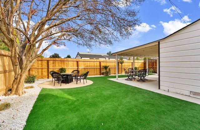 Private Studio/Guest House