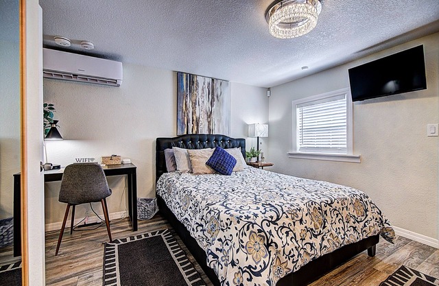 Private Stylish Studio Apartment!!