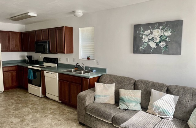 Private Suite with Private entrance in Niceville