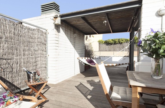 Terrasse privée pour 6 personnes près du centre ville