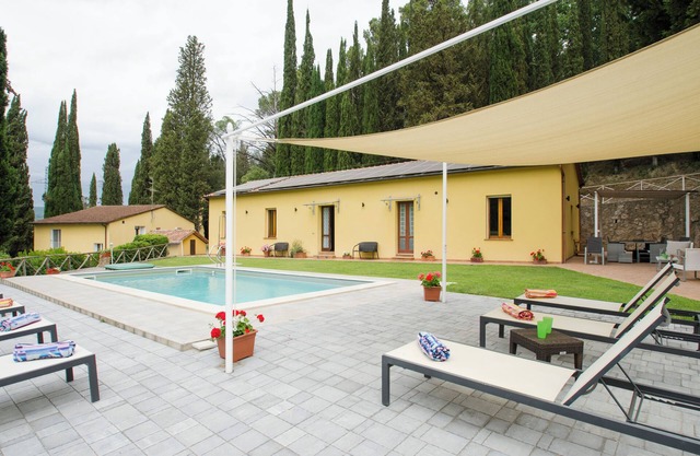 VILLA TOSCANE PRIVÉE AVEC A / C ET PISCINE CHAUFFÉE !!! 6 personnes