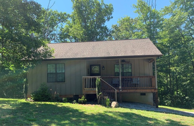 Private Vacation Home in Gated Community at Lake James