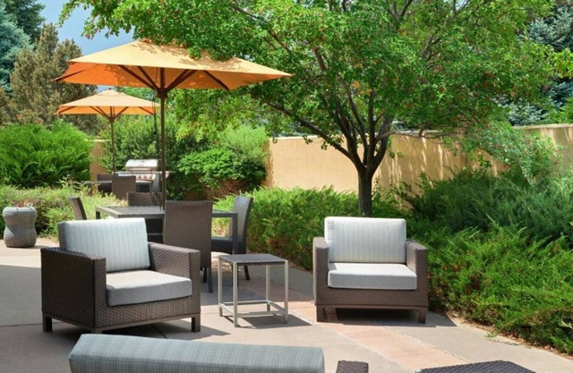 Enjoy a successful stay at our hotel in Longmont, CO