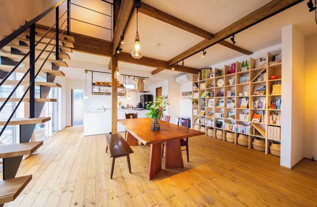 Private villa to enjoy the rice paddies and star-filled sky in front of you - limited to 1 couple per day / Local cuisine and local sake (2 meals per night included)