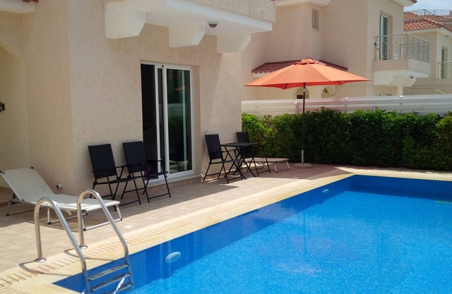 VILLA PRIVÉE À LOUER À CHYPRE À PROTARAS - PERNERA