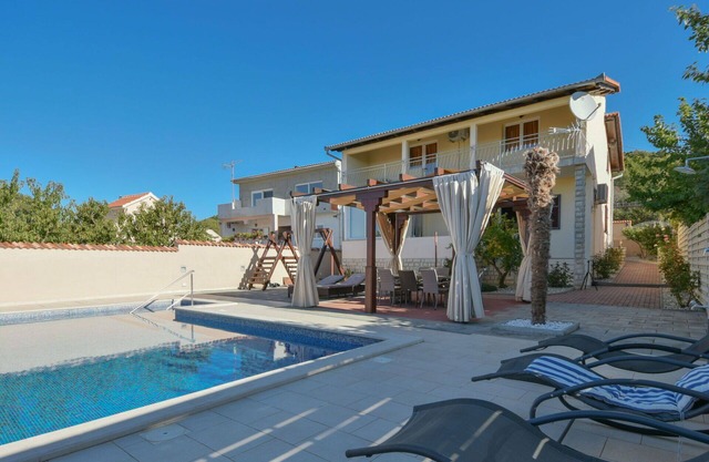Maison de vacances privée avec piscine privée, climatisation, WIFI, TV, patio, vue panoramique
