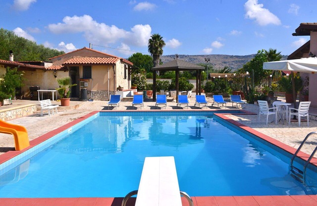 Maison de vacances privée avec climatisation, piscine privée, WIFI, TV, patio, vue panoramique