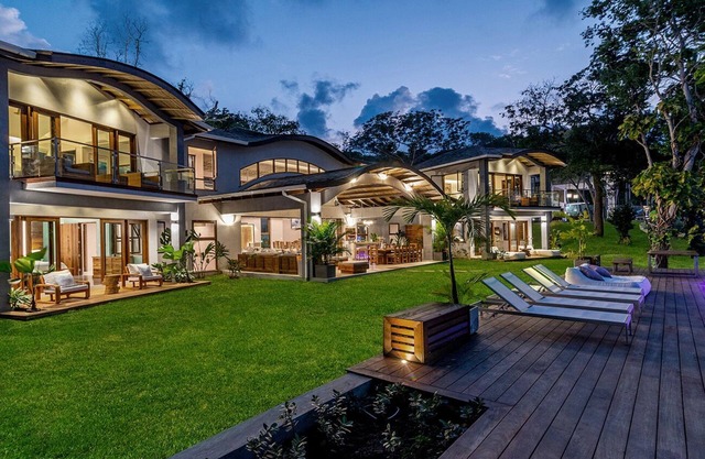 Promiseas Villa - One of the Most Luxurious Villas in Prospect St. Mary, Jamaica